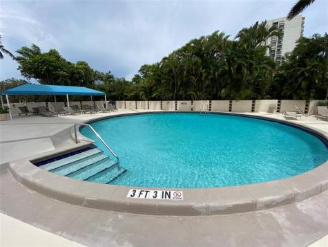 2400 Presidential Way West Palm Beach FL 33401