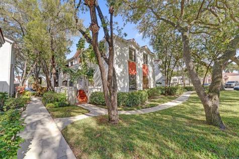 11970 NW 11th Street Pembroke Pines FL 33026