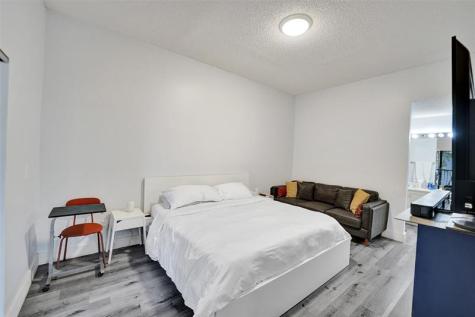 11970 NW 11th Street Pembroke Pines FL 33026