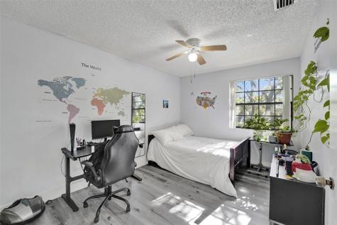 11970 NW 11th Street Pembroke Pines FL 33026