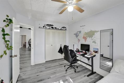 11970 NW 11th Street Pembroke Pines FL 33026