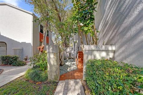 11970 NW 11th Street Pembroke Pines FL 33026
