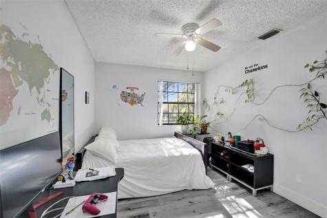 11970 NW 11th Street Pembroke Pines FL 33026