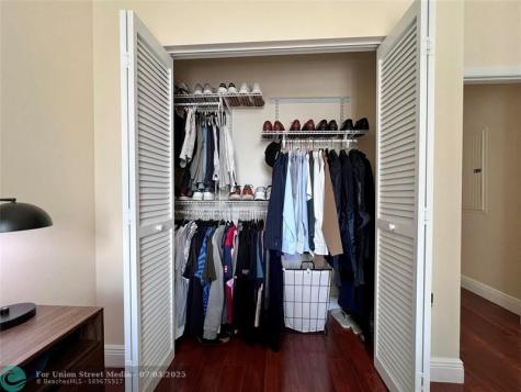 7275 SW 90th Way Miami FL 33156