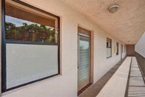 10434 Sunrise Lakes Boulevard Sunrise FL 33322