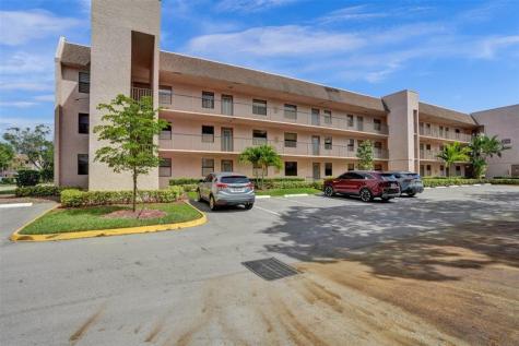 10434 Sunrise Lakes Boulevard Sunrise FL 33322
