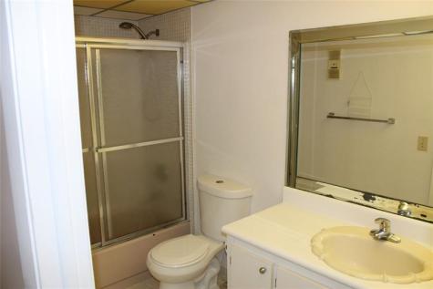9728 S Belfort Circle Tamarac FL 33321