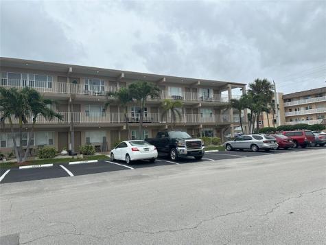 3200 NE 7th Court Pompano Beach FL 33062