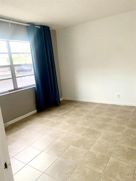 10234 Twin Lakes Drive Coral Springs FL 33071