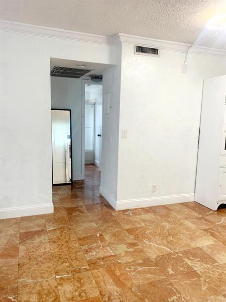 10234 Twin Lakes Drive Coral Springs FL 33071