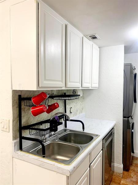 10234 Twin Lakes Drive Coral Springs FL 33071