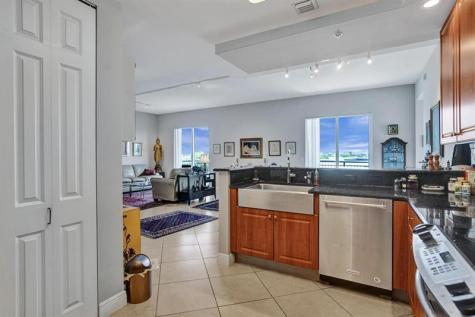 2633 NE 14th Avenue Wilton Manors FL 33334