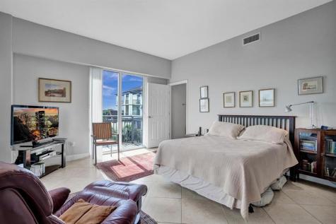 2633 NE 14th Avenue Wilton Manors FL 33334