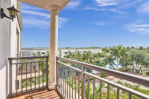 2633 NE 14th Avenue Wilton Manors FL 33334
