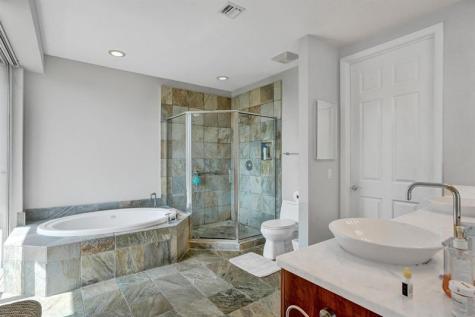 2633 NE 14th Avenue Wilton Manors FL 33334