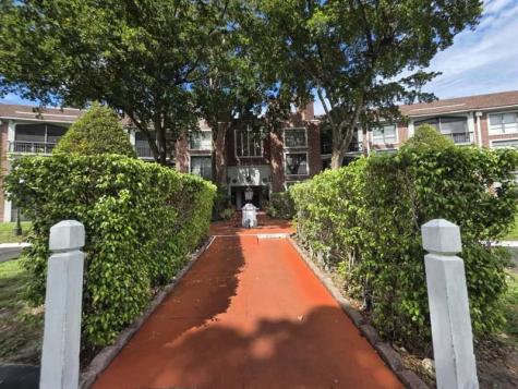 3760 Inverrary Drive Lauderhill FL 33319