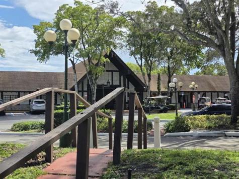 3760 Inverrary Drive Lauderhill FL 33319