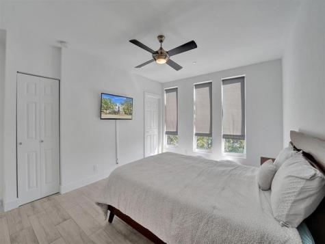 703 SE 16th Court Fort Lauderdale FL 33316