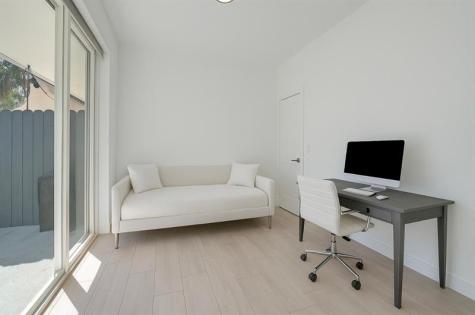 703 SE 16th Court Fort Lauderdale FL 33316