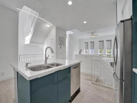 703 SE 16th Court Fort Lauderdale FL 33316