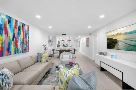 13725 Via Aurora Delray Beach FL 33484