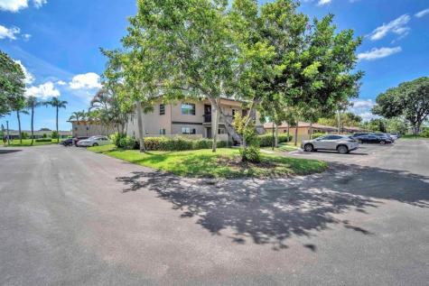 13725 Via Aurora Delray Beach FL 33484