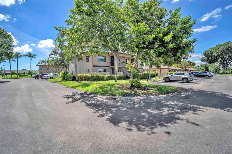 13725 Via Aurora Delray Beach FL 33484