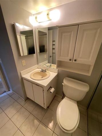 3083 N Oakland Forest Drive Oakland Park FL 33309