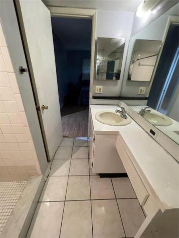 3083 N Oakland Forest Drive Oakland Park FL 33309