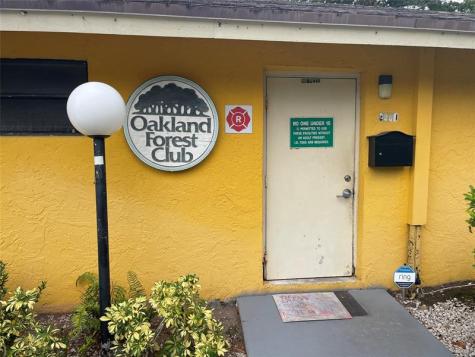 3083 N Oakland Forest Drive Oakland Park FL 33309