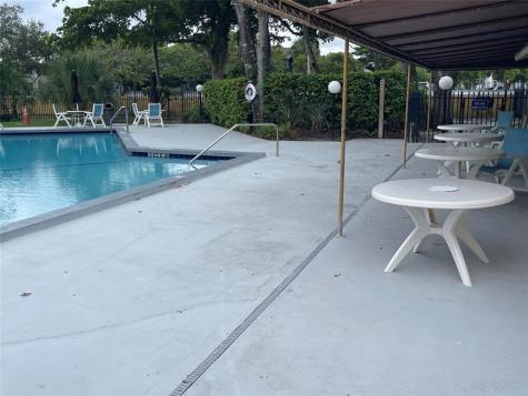 3083 N Oakland Forest Drive Oakland Park FL 33309