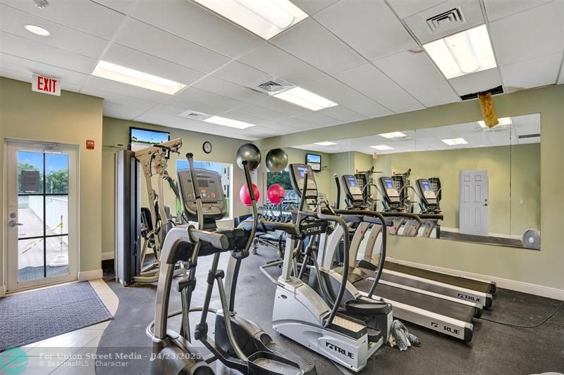 32 Colonial Club Drive Boynton Beach FL 33435