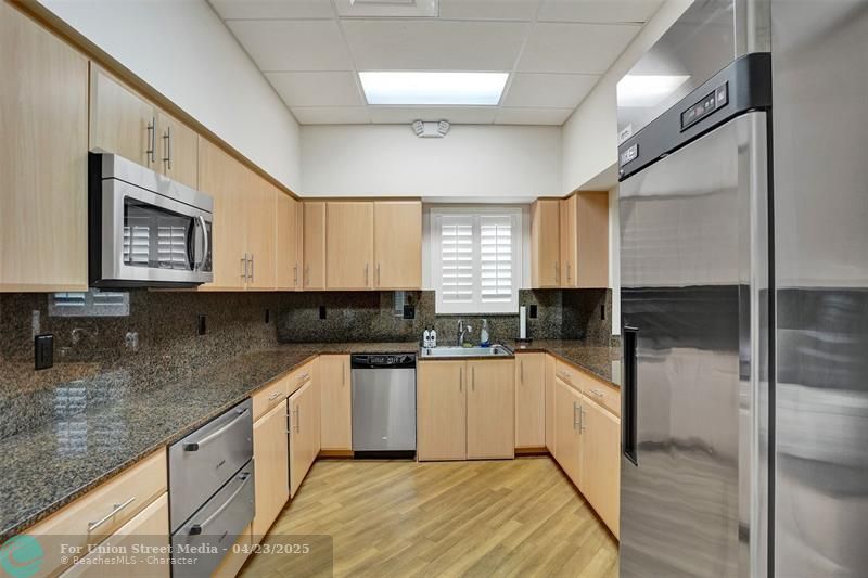 32 Colonial Club Drive Boynton Beach FL 33435