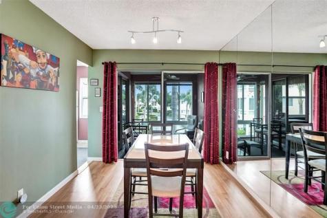 32 Colonial Club Drive Boynton Beach FL 33435