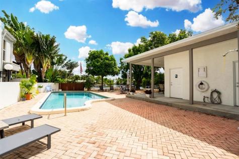 658 Kensington Place Wilton Manors FL 33305