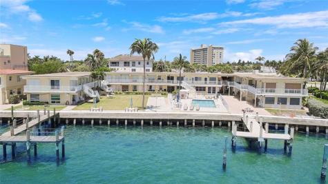 2508 Bay Drive Pompano Beach FL 33062