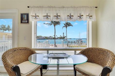 2508 Bay Drive Pompano Beach FL 33062
