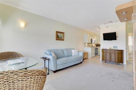 2508 Bay Drive Pompano Beach FL 33062