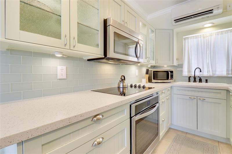 2508 Bay Drive Pompano Beach FL 33062