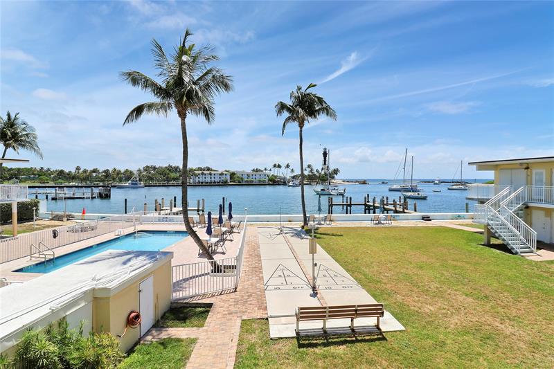 2508 Bay Drive Pompano Beach FL 33062