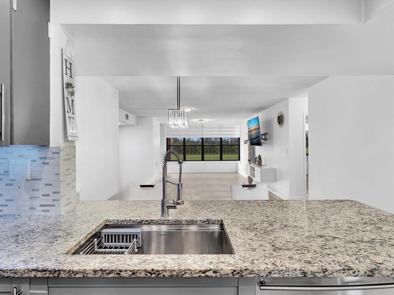 2659 N Carambola Circle Pompano Beach FL 33066