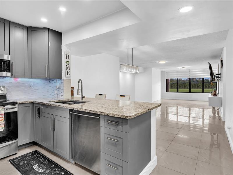 2659 N Carambola Circle Pompano Beach FL 33066