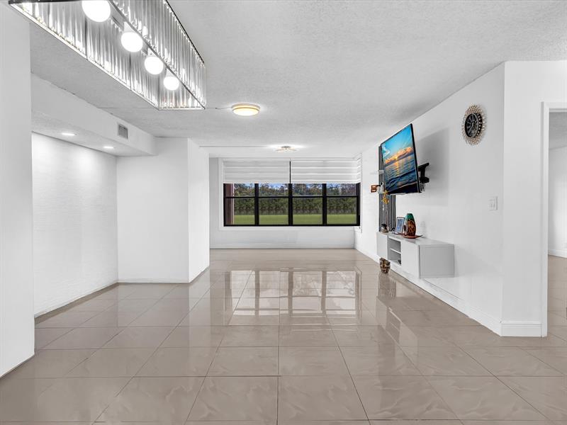 2659 N Carambola Circle Pompano Beach FL 33066