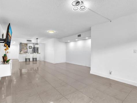 2659 N Carambola Circle Pompano Beach FL 33066