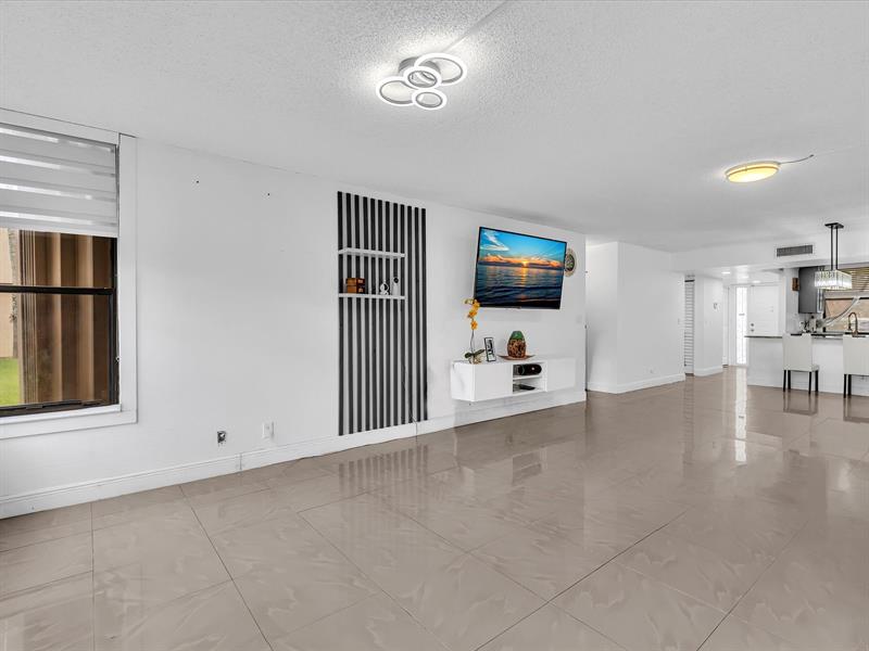 2659 N Carambola Circle Pompano Beach FL 33066