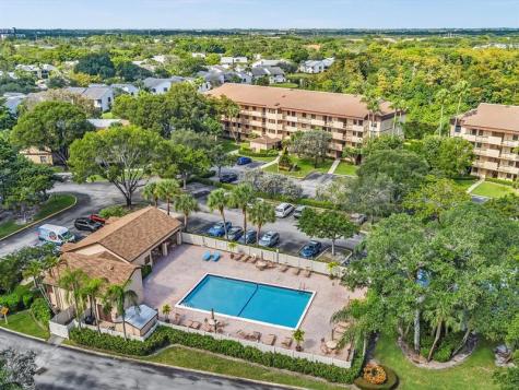 2659 N Carambola Circle Pompano Beach FL 33066