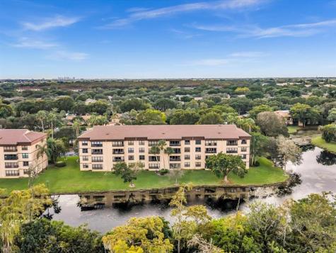 2659 N Carambola Circle Pompano Beach FL 33066