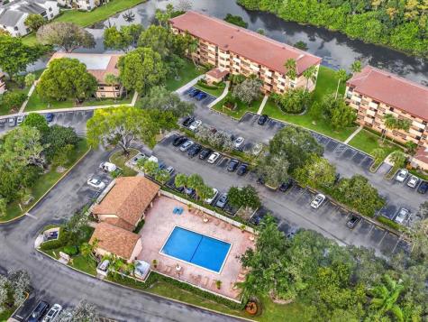 2659 N Carambola Circle Pompano Beach FL 33066