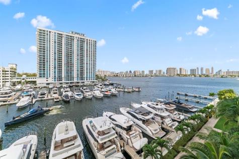 17111 Biscayne Boulevard Aventura FL 33160