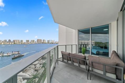 17111 Biscayne Boulevard Aventura FL 33160